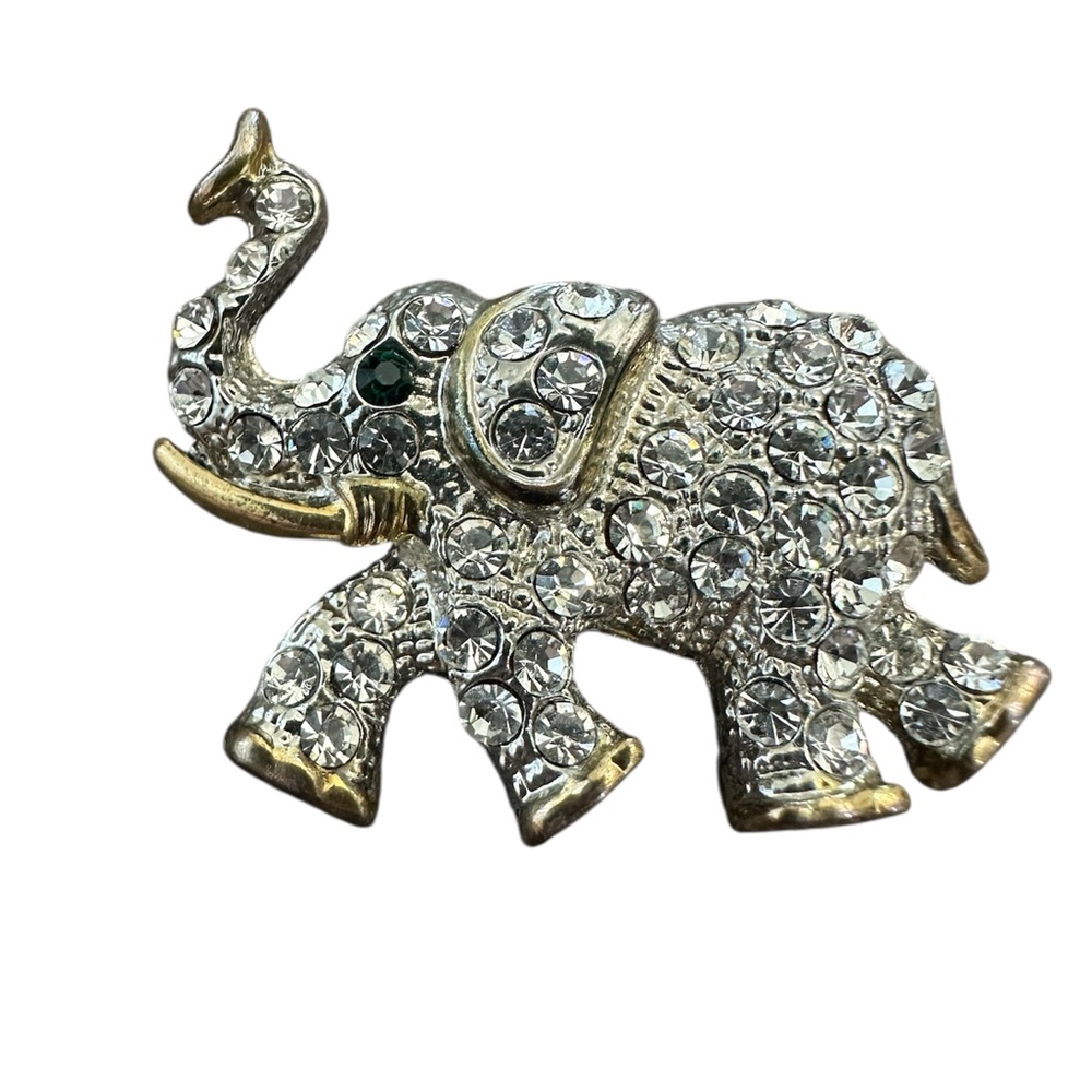 Elephant Brooch Pin Emerald Green Clear Rhinestones Gold Tone Vintage Sparkly!